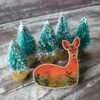 roe deer wooden pin, daffodowndilly, cre8kits
